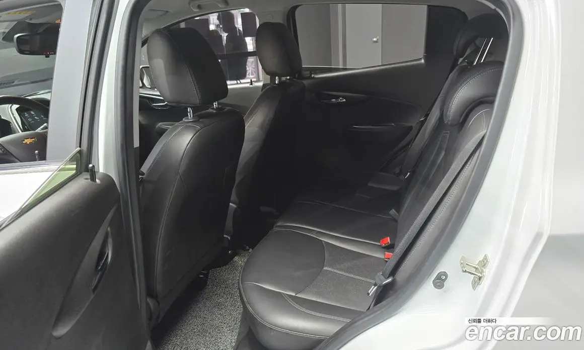 Chevrolet Spark 2016 1.0 автомат (гидро), фото 17 Chevrolet Spark 2016 1.0 автомат (гидро), фото 17