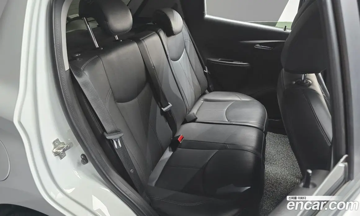 Chevrolet Spark 2016 1.0 автомат (гидро), фото 18 Chevrolet Spark 2016 1.0 автомат (гидро), фото 18