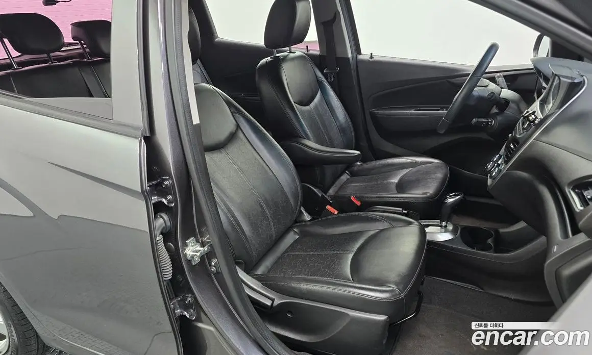 Chevrolet Spark 2016 1.0 автомат (гидро), фото 16
