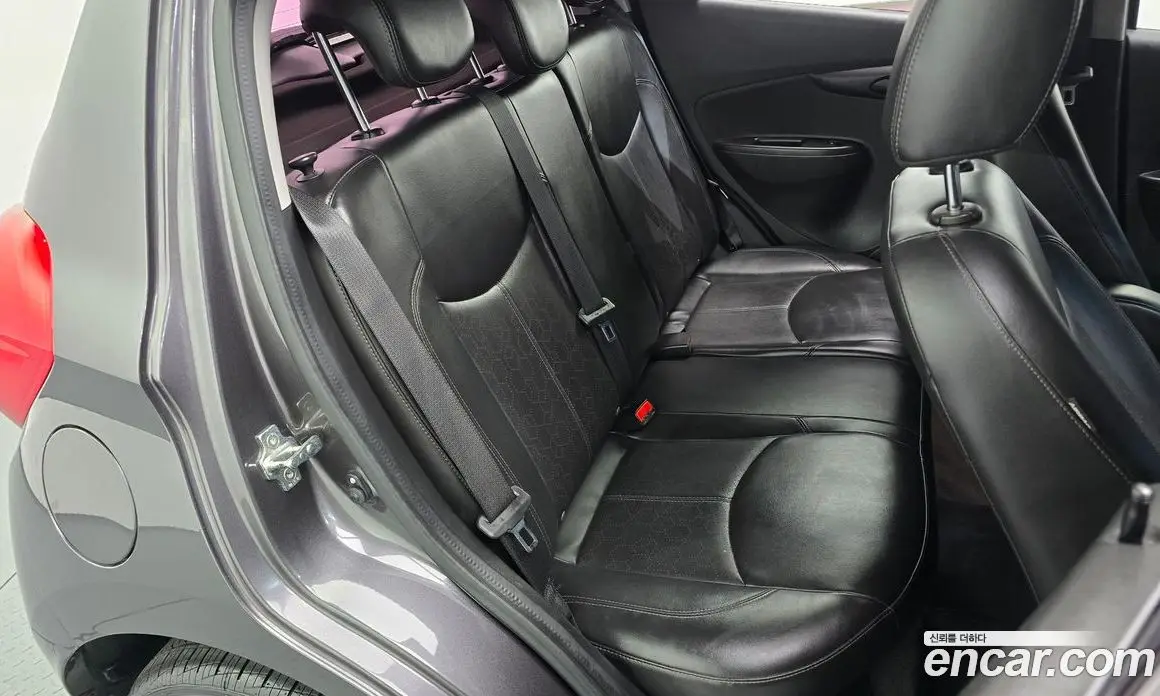 Chevrolet Spark 2016 1.0 автомат (гидро), фото 17