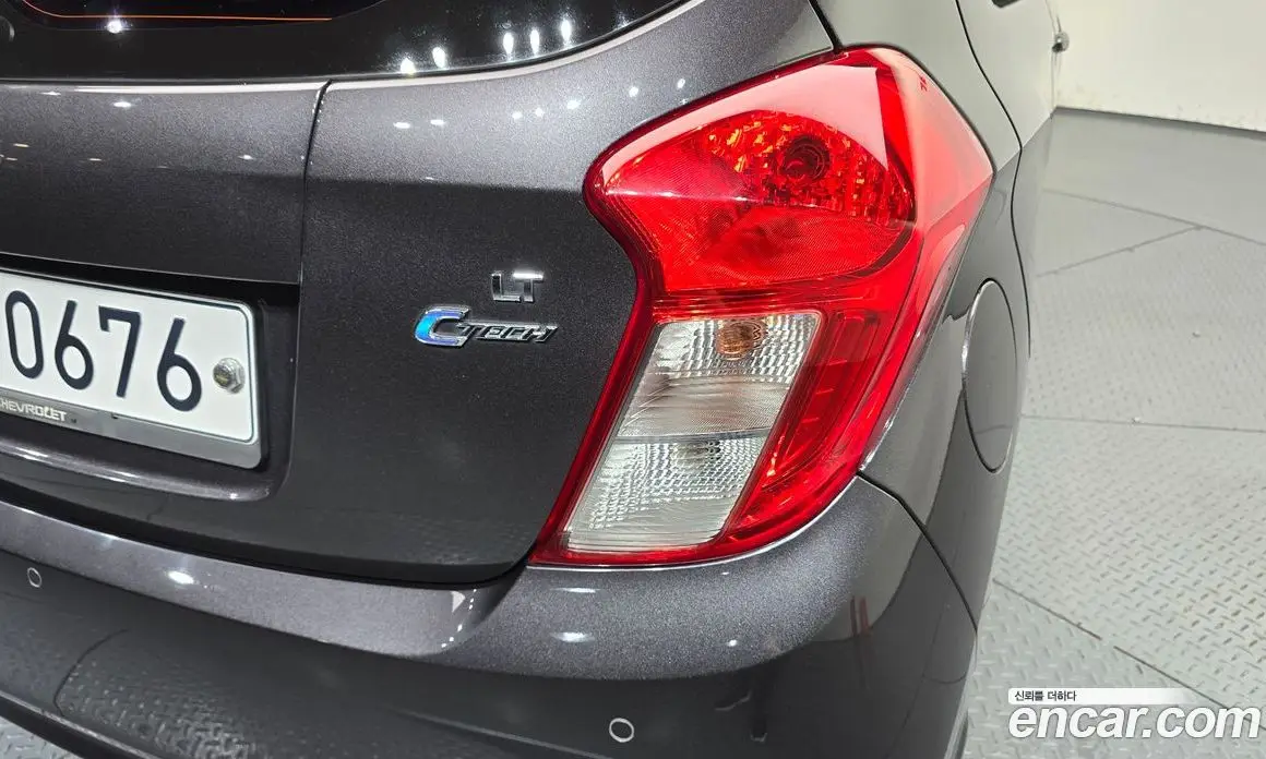 Chevrolet Spark 2016 1.0 автомат (гидро), фото 9