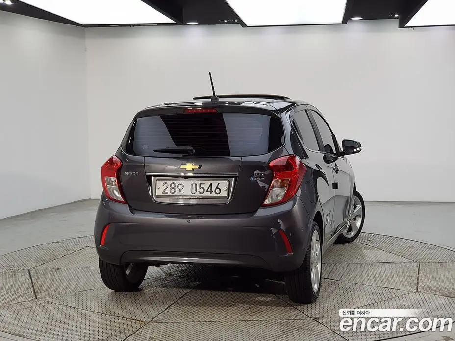 Chevrolet Spark 2016 1.0 автомат (гидро), фото 4
