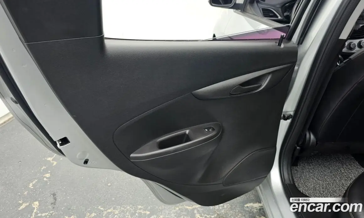 Chevrolet Spark 2019 1.0 автомат (гидро), фото 15