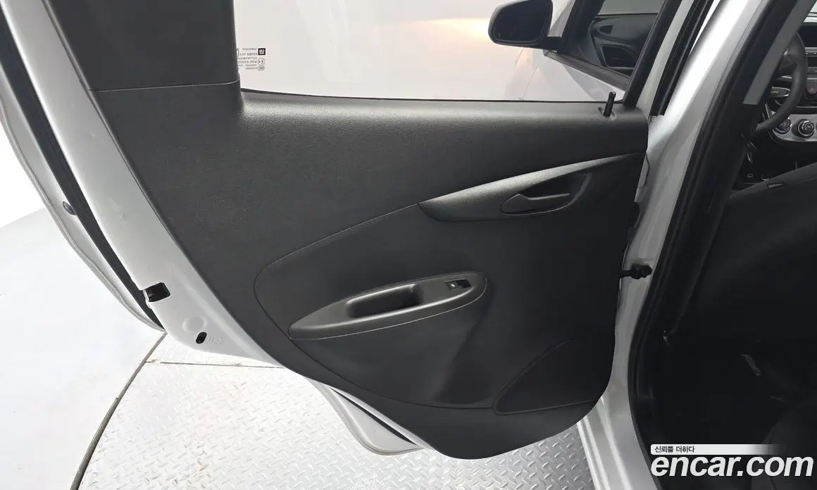 Chevrolet Spark 2019 1.0 механика, фото 15 Chevrolet Spark 2019 1.0 механика, фото 15