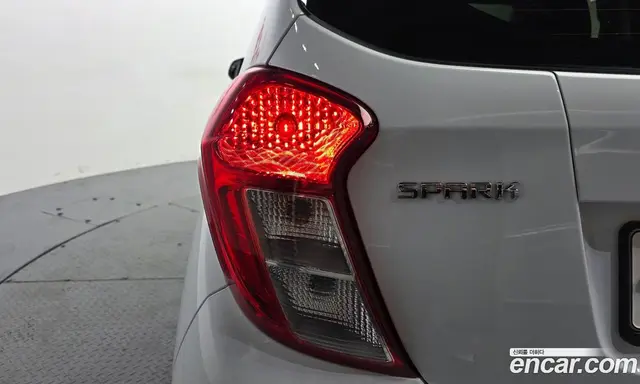 Chevrolet Spark 2019 1.0 механика, миниатюра 9 Chevrolet Spark 2019 1.0 механика, миниатюра 9