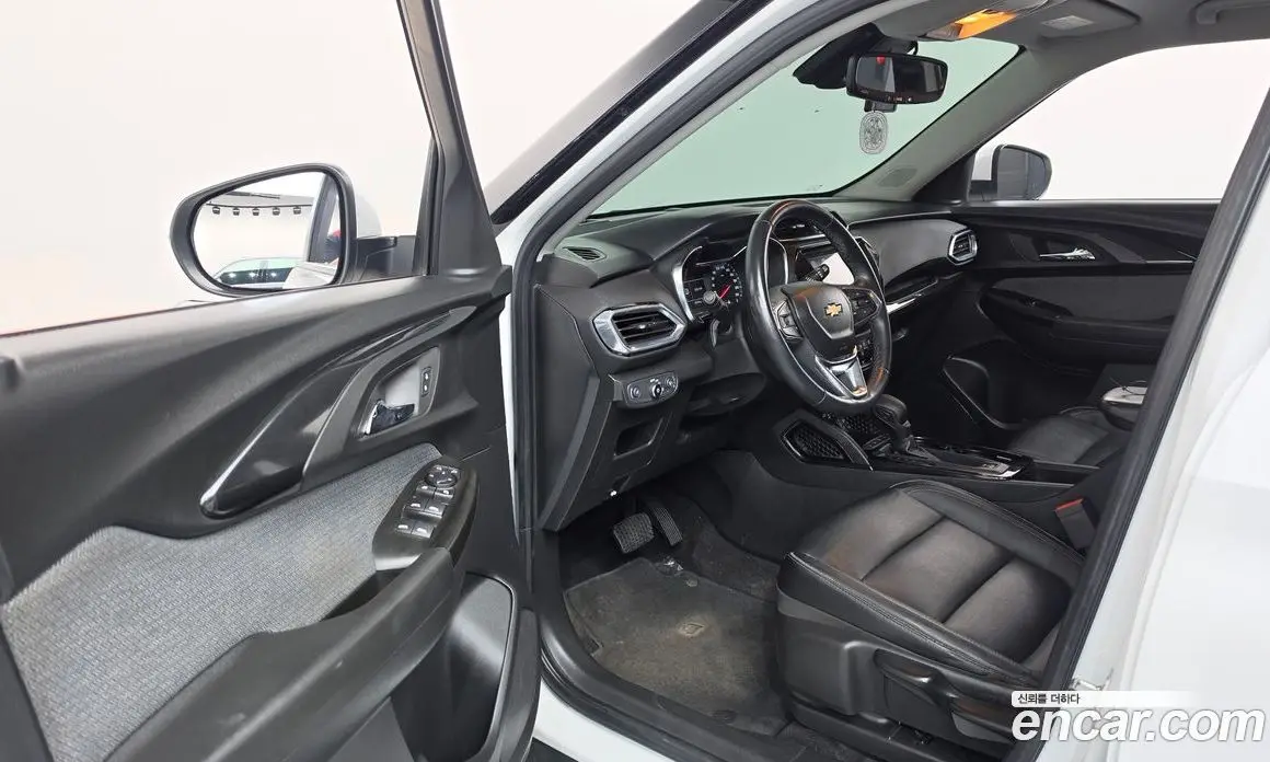 Chevrolet TrailBlazer 2022 1.3 автомат (гидро), фото 13