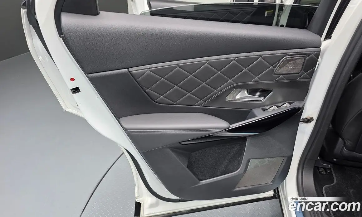 Citroen DS7 2019 2.0 автомат (гидро), фото 14