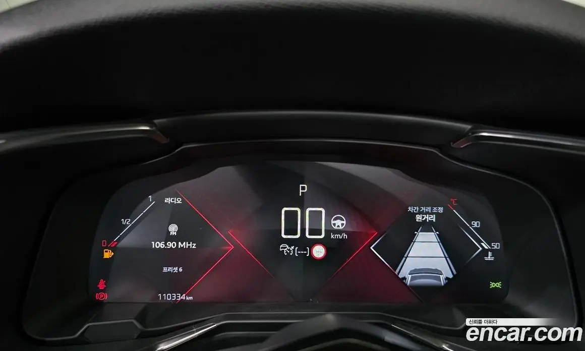 Citroen DS7 2019 2.0 автомат (гидро), фото 10