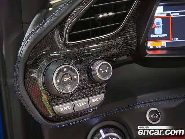 Ferrari 488 2017 3.9 автомат (гидро), миниатюра 10