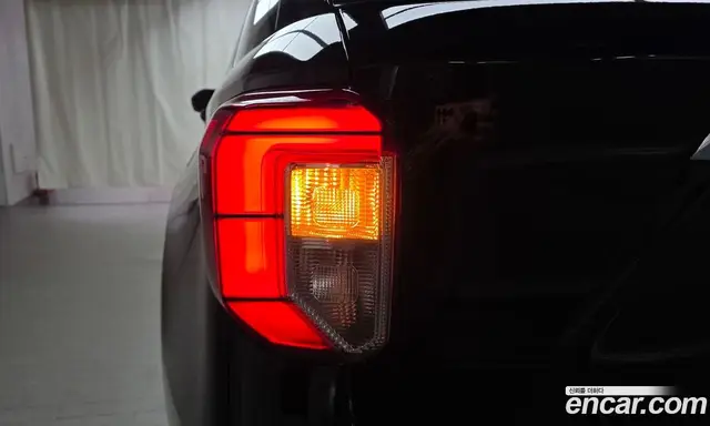 Ford Explorer 2023 2.3 автомат (гидро), миниатюра 8