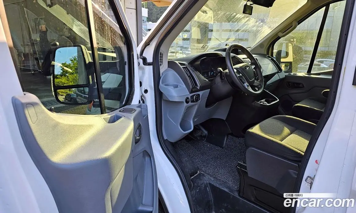 Ford Transit 2018 3.7 автомат (гидро), фото 13