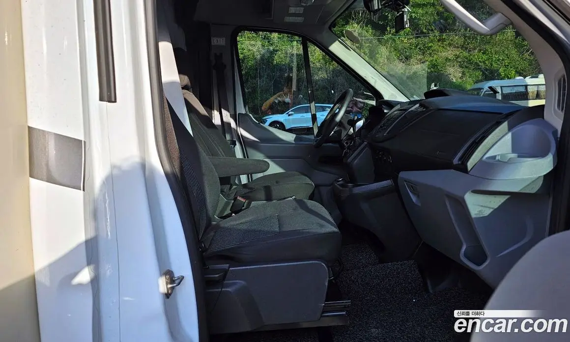 Ford Transit 2018 3.7 автомат (гидро), фото 16
