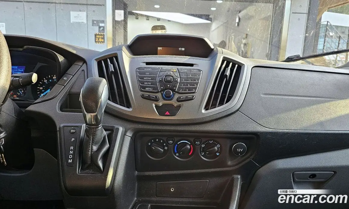 Ford Transit 2018 3.7 автомат (гидро), фото 19