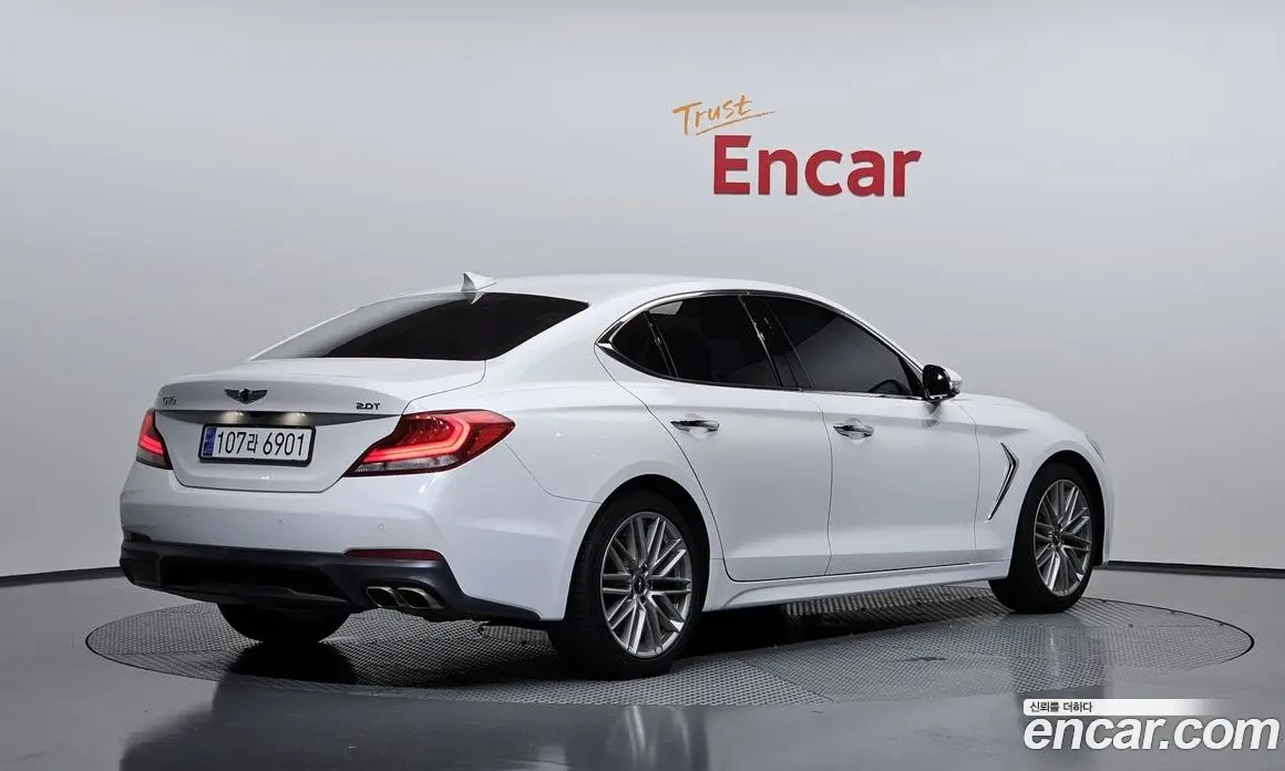 Genesis G70 2019 2.0 автомат (гидро), фото 2 Genesis G70 2019 2.0 автомат (гидро), фото 2