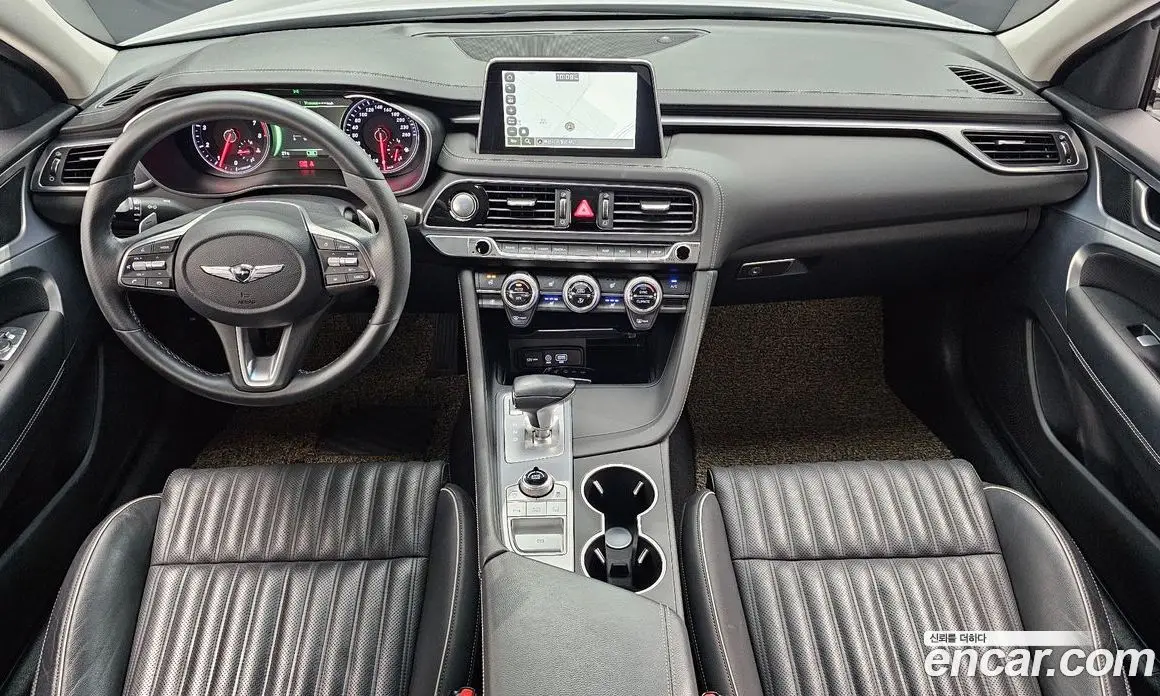 Genesis G70 2019 2.0 автомат (гидро), фото 10 Genesis G70 2019 2.0 автомат (гидро), фото 10