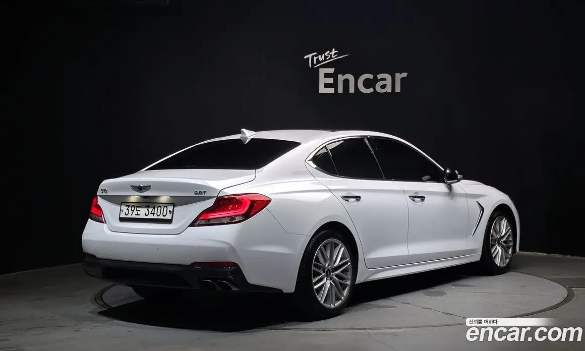 Genesis G70 2019 2.0 автомат (гидро), фото 2 Genesis G70 2019 2.0 автомат (гидро), фото 2