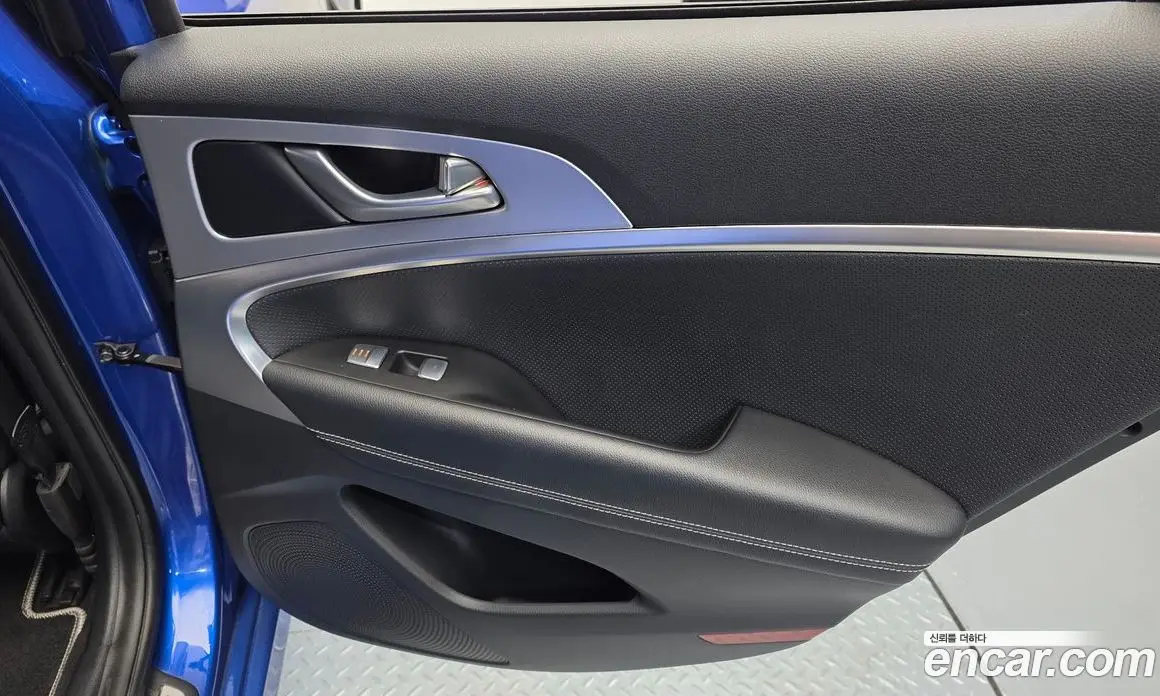 Genesis G70 2019 2.0 автомат (гидро), фото 15
