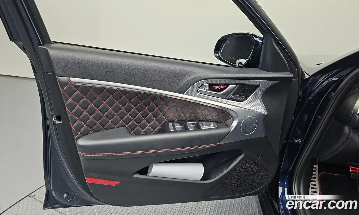Genesis G70 2021 2.0 автомат (гидро), фото 14 Genesis G70 2021 2.0 автомат (гидро), фото 14