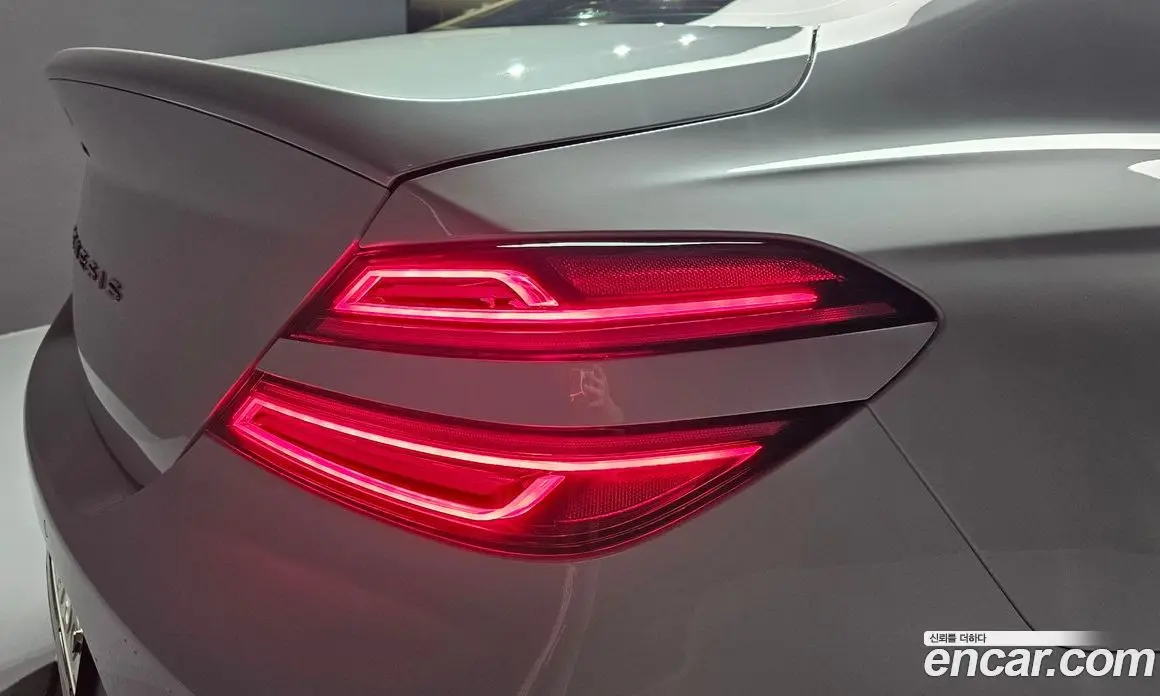 Genesis G70 2021 2.0 автомат (гидро), фото 9 Genesis G70 2021 2.0 автомат (гидро), фото 9