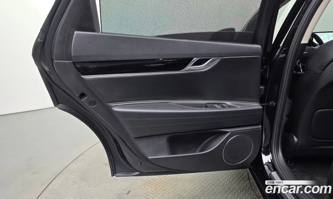 Genesis G80 2023 3.5 автомат (гидро), фото 15 Genesis G80 2023 3.5 автомат (гидро), фото 15