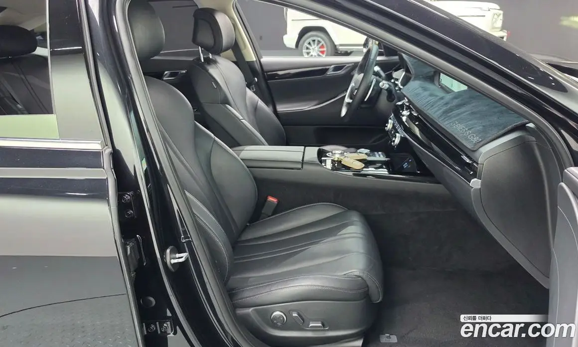 Genesis G80 2023 3.5 автомат (гидро), фото 16 Genesis G80 2023 3.5 автомат (гидро), фото 16
