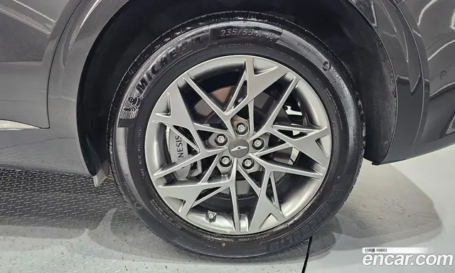 Genesis GV70 2023 2.5 автомат (гидро), миниатюра 4 Genesis GV70 2023 2.5 автомат (гидро), миниатюра 4
