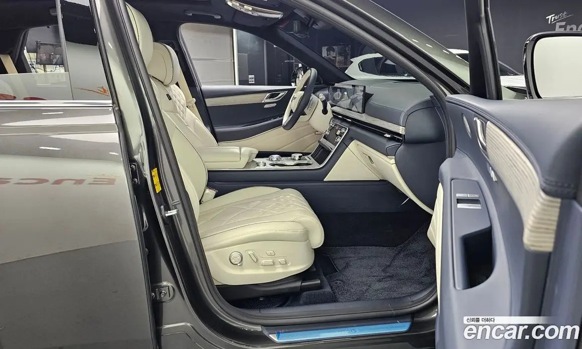 Genesis GV80 2024 2.5 автомат (гидро), фото 16