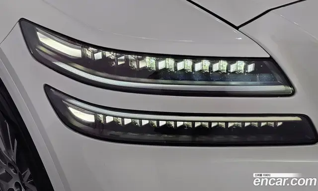 Genesis GV80 2024 2.5 автомат (гидро), миниатюра 7