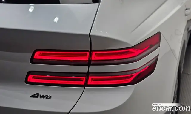 Genesis GV80 2024 2.5 автомат (гидро), миниатюра 8