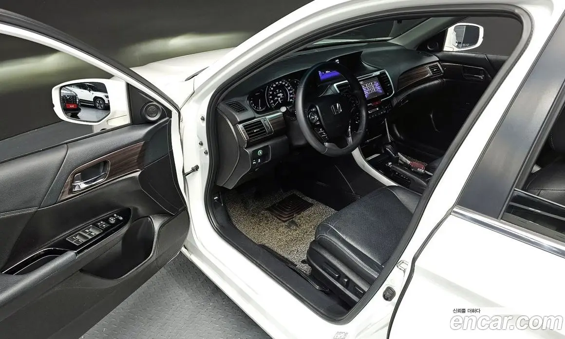 Honda Accord 2016 2.4 автомат (гидро), фото 11