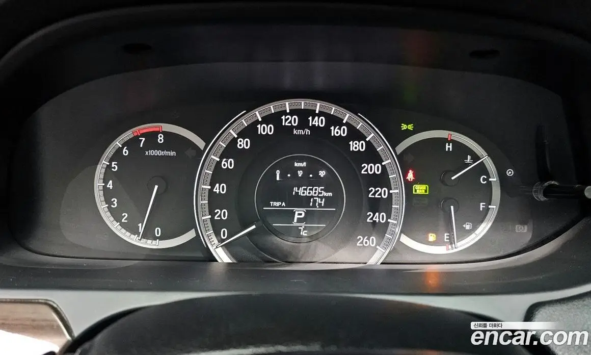Honda Accord 2016 2.4 автомат (гидро), фото 8