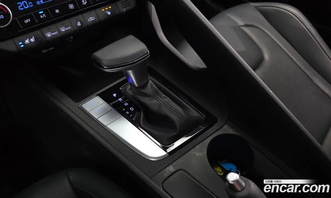 Hyundai Avante 2020 1.6 автомат (гидро), фото 12