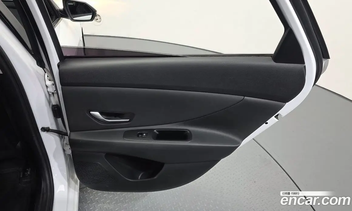 Hyundai Avante 2020 1.6 автомат (гидро), фото 15
