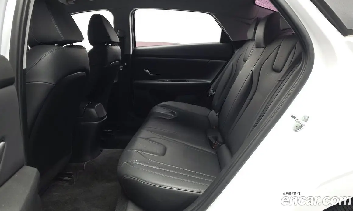 Hyundai Avante 2020 1.6 автомат (гидро), фото 16
