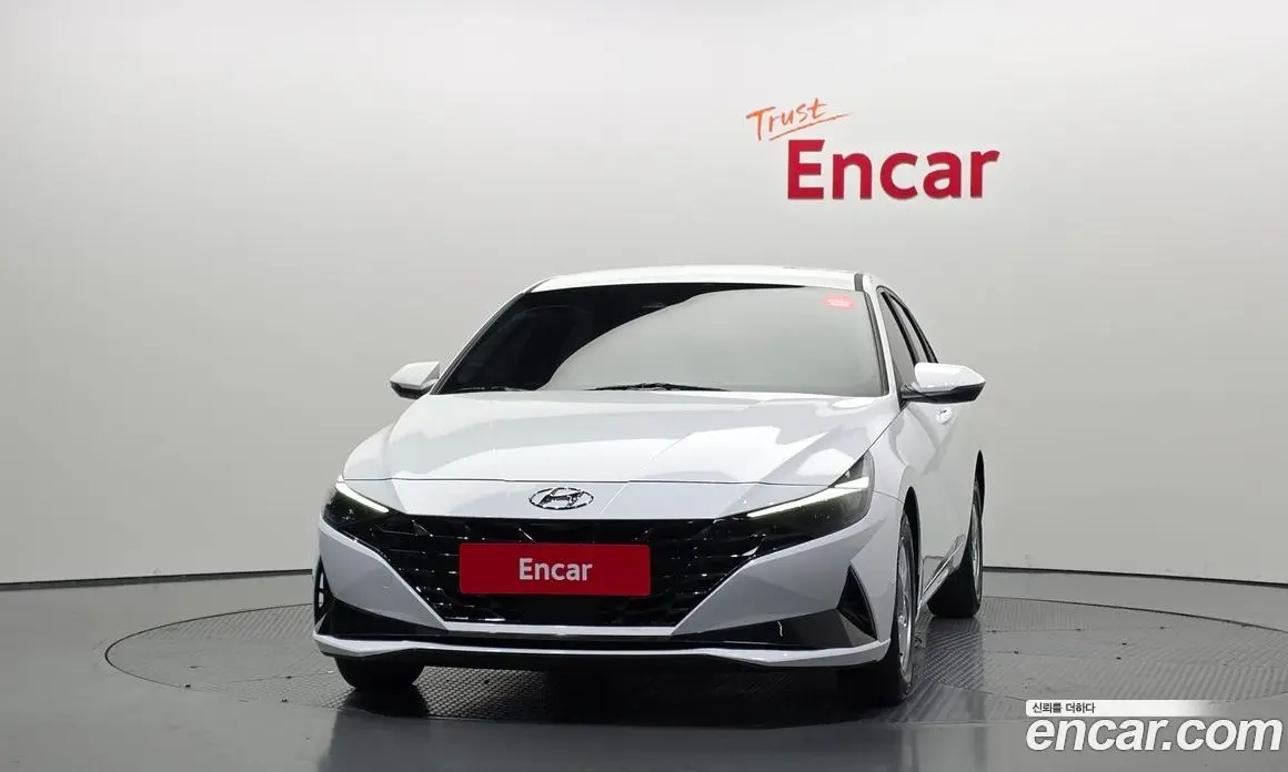Hyundai Avante 2020 1.6 автомат (гидро), фото 3