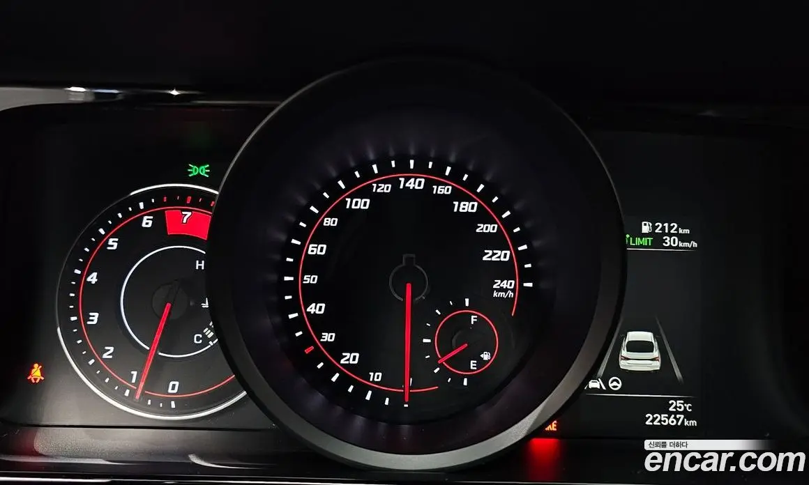 Hyundai Avante 2020 1.6 автомат (гидро), фото 11
