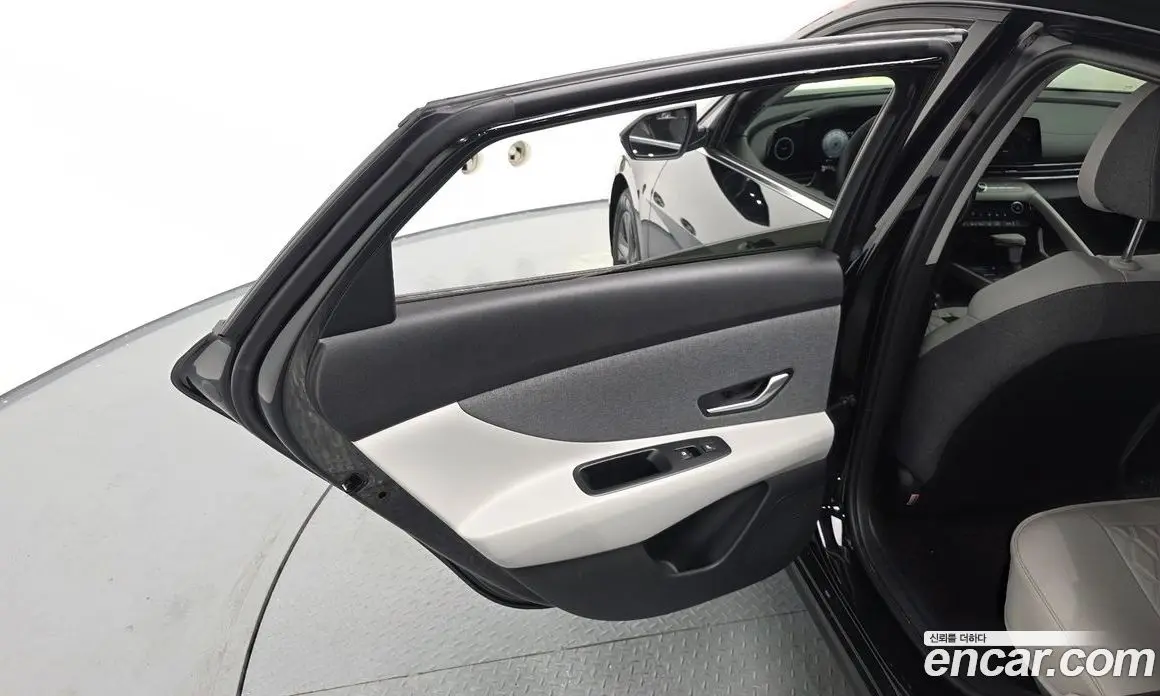 Hyundai Avante 2023 1.6 автомат (гидро), фото 15 Hyundai Avante 2023 1.6 автомат (гидро), фото 15