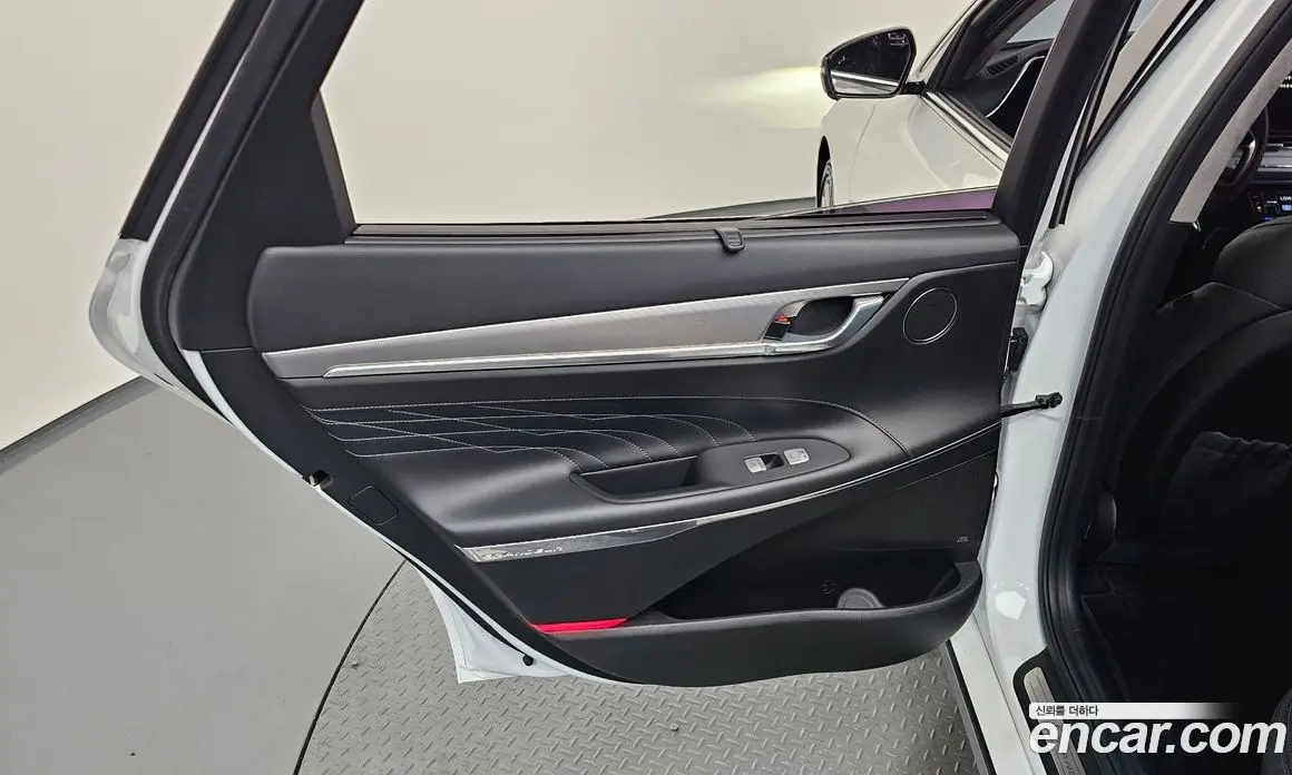 Hyundai Grandeur 2020 2.5 автомат (гидро), фото 14