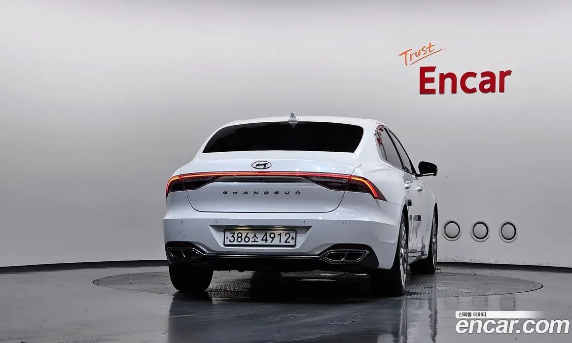 Hyundai Grandeur 2020 2.5 автомат (гидро), фото 3
