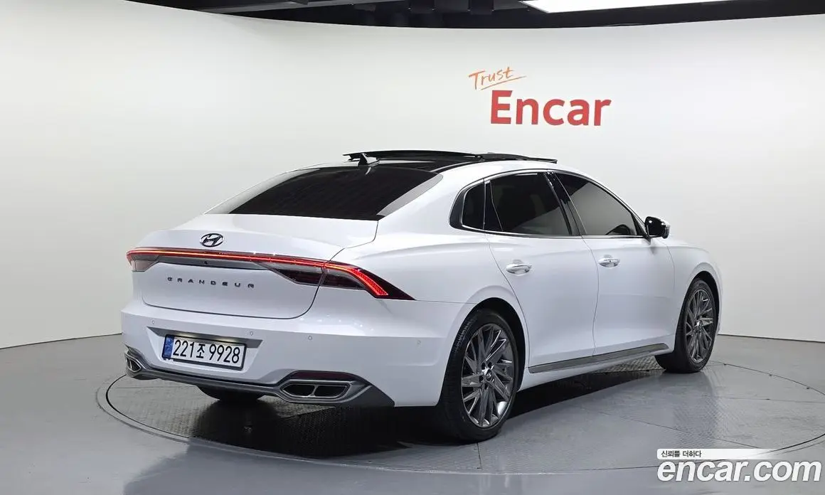 Hyundai Grandeur 2021 3.3 автомат (гидро), фото 2 Hyundai Grandeur 2021 3.3 автомат (гидро), фото 2