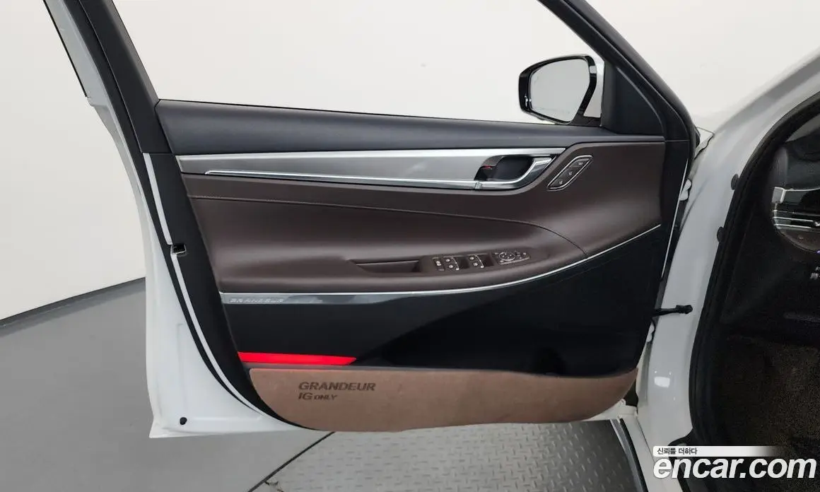 Hyundai Grandeur 2021 2.5 автомат (гидро), фото 14
