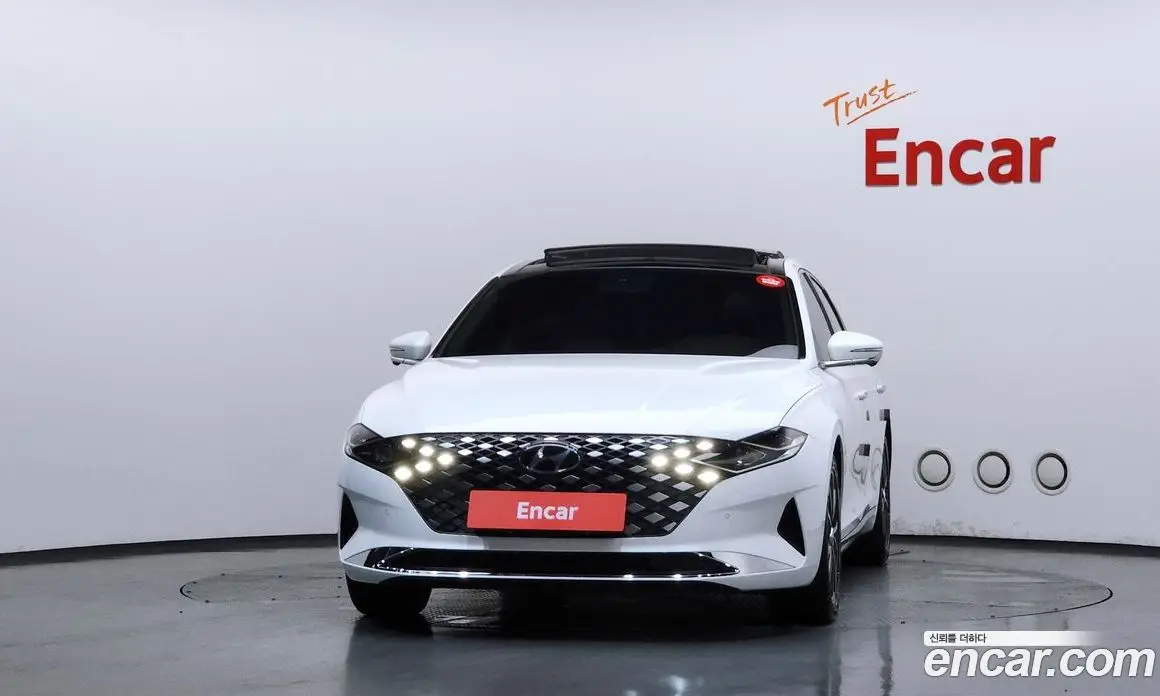 Hyundai Grandeur 2021 2.5 автомат (гидро), фото 3