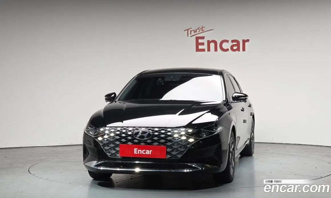 Hyundai Grandeur 2021 2.4 автомат (гидро), фото 3 Hyundai Grandeur 2021 2.4 автомат (гидро), фото 3