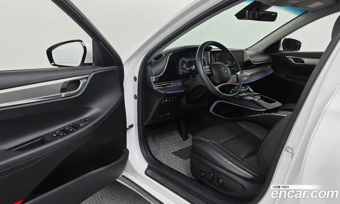 Hyundai Grandeur 2022 2.5 автомат (гидро), фото 11