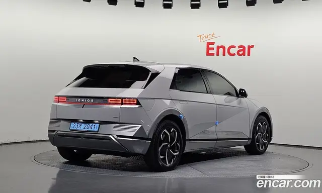 Hyundai Ioniq 5 2023 0.1 автомат (гидро), миниатюра 2