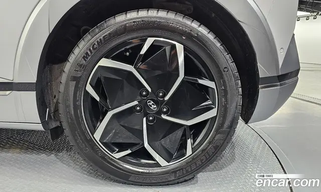 Hyundai Ioniq 5 2023 0.1 автомат (гидро), миниатюра 7