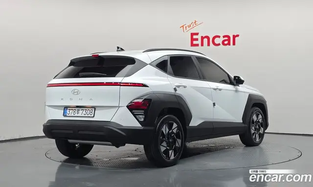 Hyundai Kona 2025 1.6 автомат (гидро), миниатюра 2