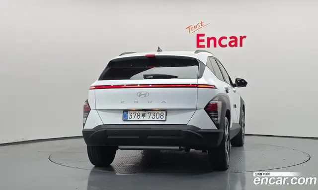 Hyundai Kona 2025 1.6 автомат (гидро), миниатюра 4