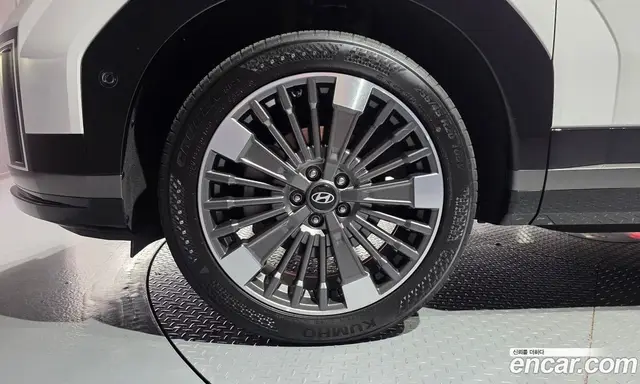 Hyundai Santa Fe 2024 1.6 автомат (гидро), миниатюра 5