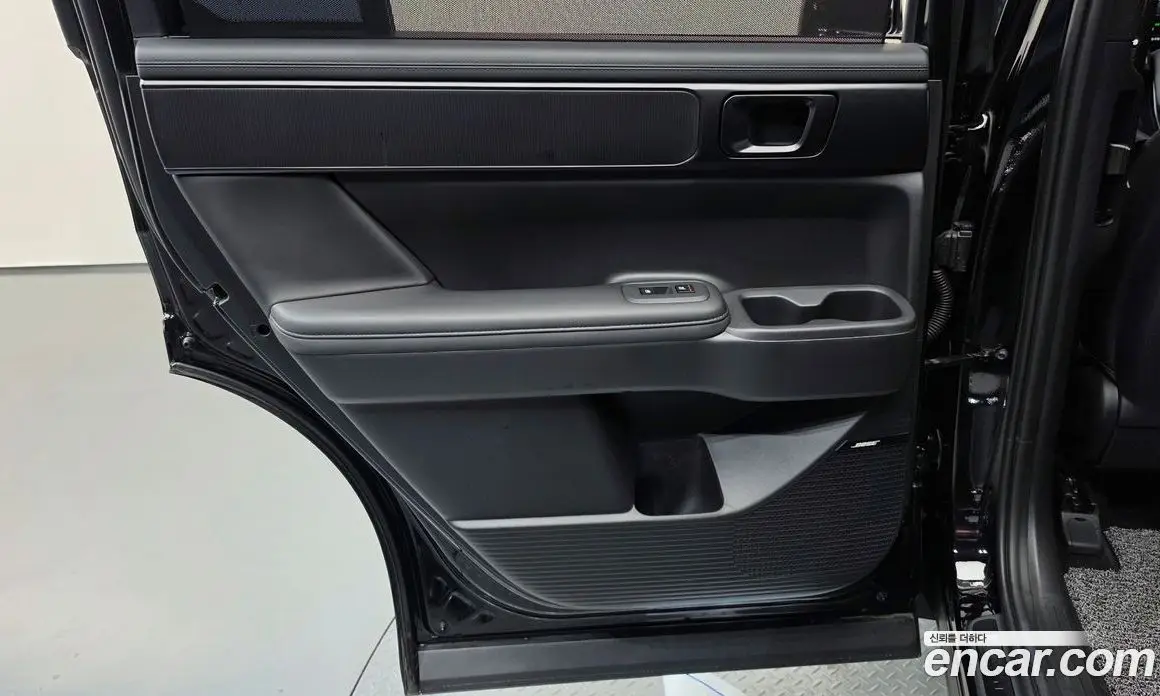 Hyundai Santa Fe 2024 2.5 автомат (гидро), фото 15 Hyundai Santa Fe 2024 2.5 автомат (гидро), фото 15